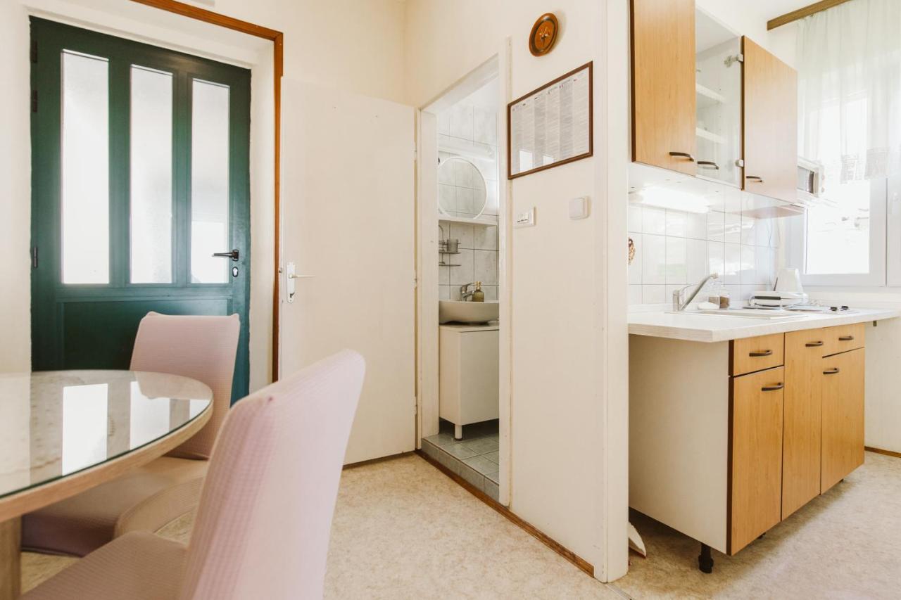 Apartment Kuzmanic Lokva Rogoznica Kültér fotó